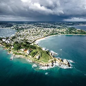 Hébergement de vacances A Deux Pas De La Et Du Port ! Charmante Maison à Louer, Locquirec