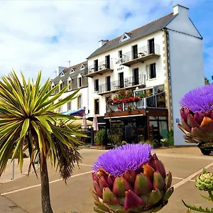 Hotel Du Port, Locquirec