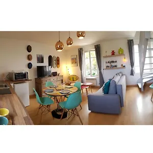 Appartement Le Petit Duplex Du Port De, Locquirec