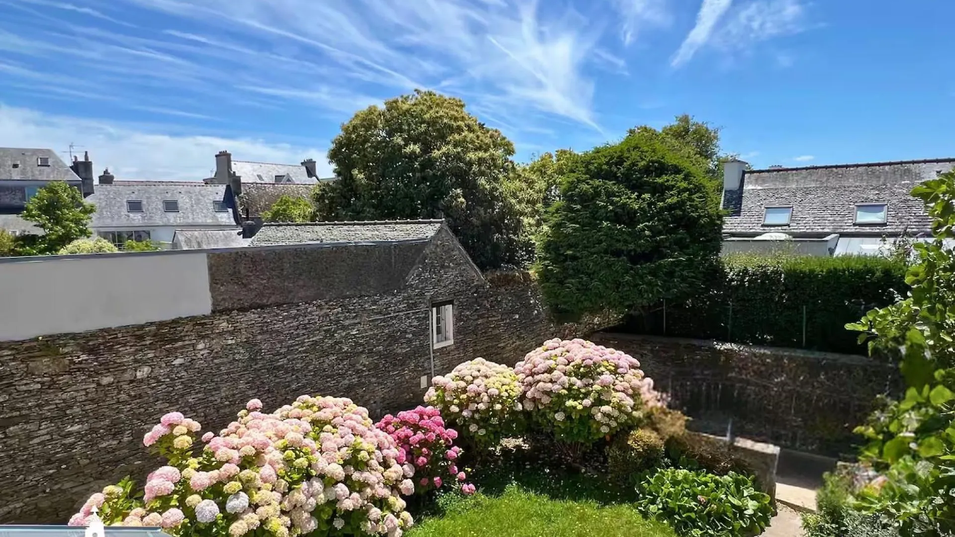 Maison Au Coeur De Locquirec Holiday home